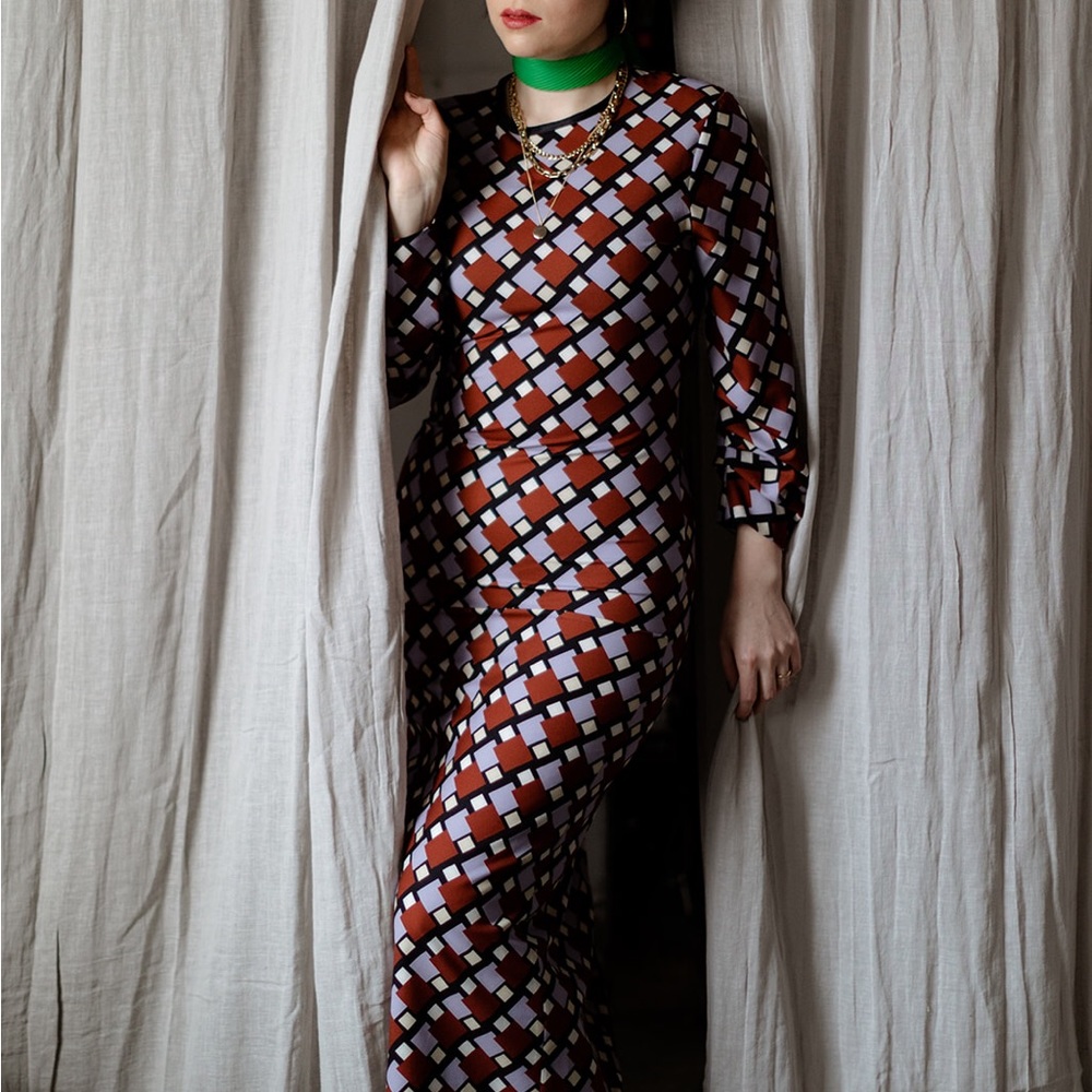 Zara Geometric Midi Dress in Rust, Black & White